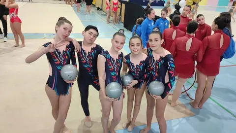 20250511 Club ximnasia r&iacute;tmica ver&iacute;n Fase 2 copa deputaci&oacute;n ourense 2025  (1)