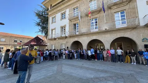 20250527 acto repulsa violencia de g&eacute;nero tras tiroteo Soraya Romero en Ver&iacute;n