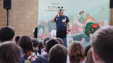 Pakolas, espect&aacute;culo Ecoralia a lambona ecol&oacute;xica