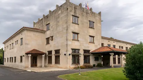 Parador de Ver&iacute;n exterior