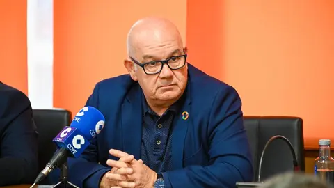 Eladio Santos, o subdelegado do Goberno en Ourense, este xoves, en Ver&iacute;n. | FOTO: Noelia Caseiro.
