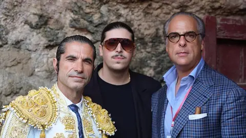 El torero malague&ntilde;o Javier Conde, con el empresario Francisco D'Agostino.