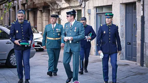 Poco a poco los agentes iban llegando a la Parroquia. | FOTO: Anabel G. Sim&oacute;n.