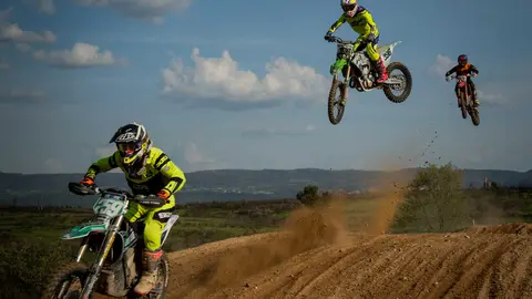 Una tarde llena de adrenalina. | FOTO: Iv&aacute;n Pena (@ruedayenfoque).