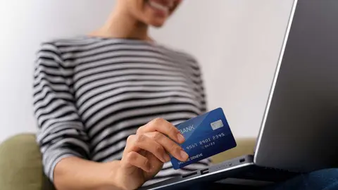 C&oacute;mo activar la tarjeta de cr&eacute;dito: m&eacute;todos, seguridad y pasos posteriores