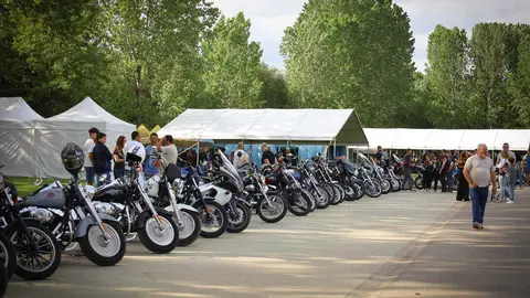 A Preguiza se llen&oacute; de llamativos ejemplares de la legendaria marca de motocicletas Harley Davidson. | FOTO: Anabel G. Sim&oacute;n.
