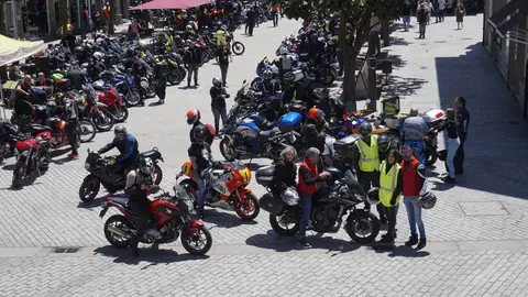El evento incluye rutas por Xinzo y Ver&iacute;n para dar a conocer el patrimonio natural de la provincia. | Foto del 2025: Motoros.