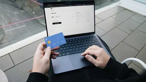 M&eacute;todos de pago digitales y privacidad: c&oacute;mo elegir opciones seguras en el ocio online