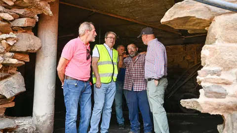 Xunta e Deputaci&oacute;n coordinan os labores de limpeza e restauraci&oacute;n en Viana do Bolo.