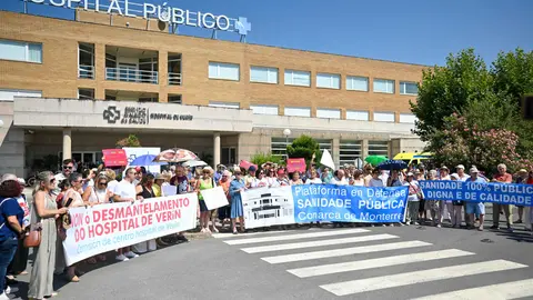 Los colectivos anuncian nuevas movilizaciones para reclamar mejoras sanitarias en la comarca. | FOTO: Noelia Caseiro.