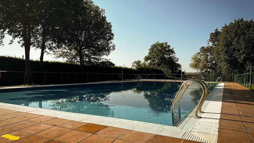 Piscina O&iacute;mbra 2023 (4)