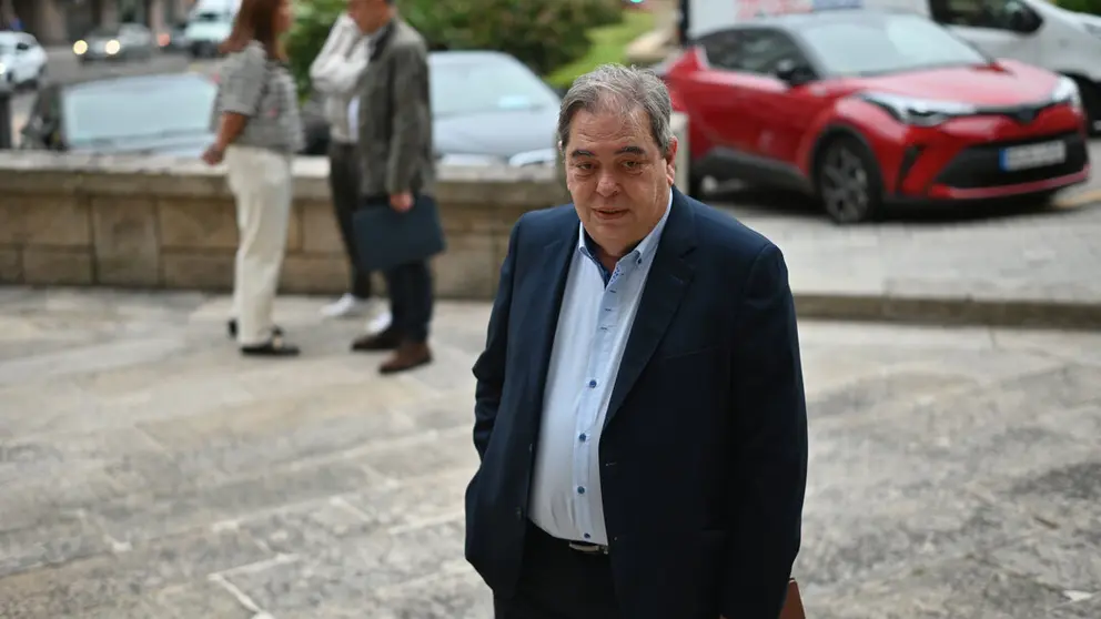 Gerardo Seoane, el pasado 11 de septiembre a la llegada de la Audiencia Provincial. | FOTO: Noelia Caseiro.