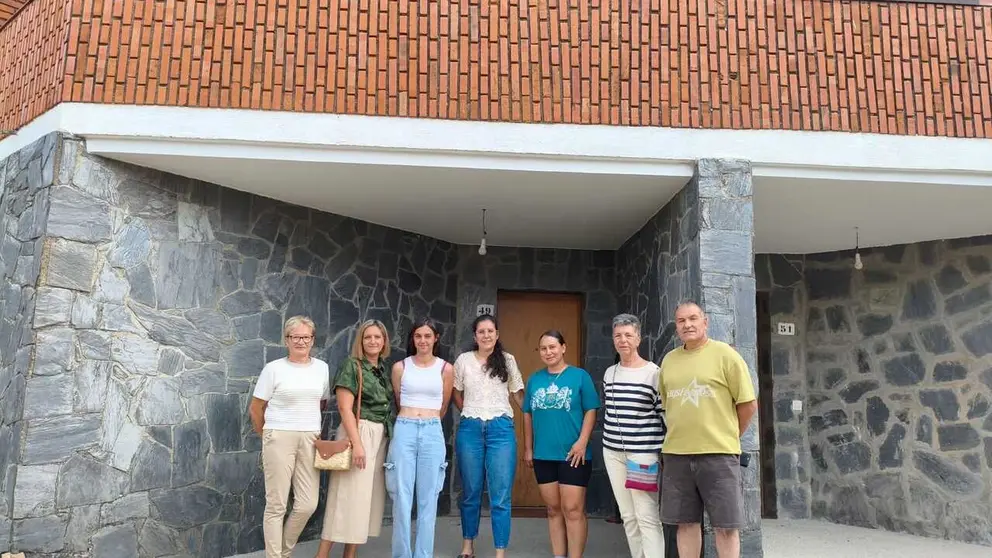 Entrega de llaves de las viviendas sociales municipales de Vilardev&oacute;s.