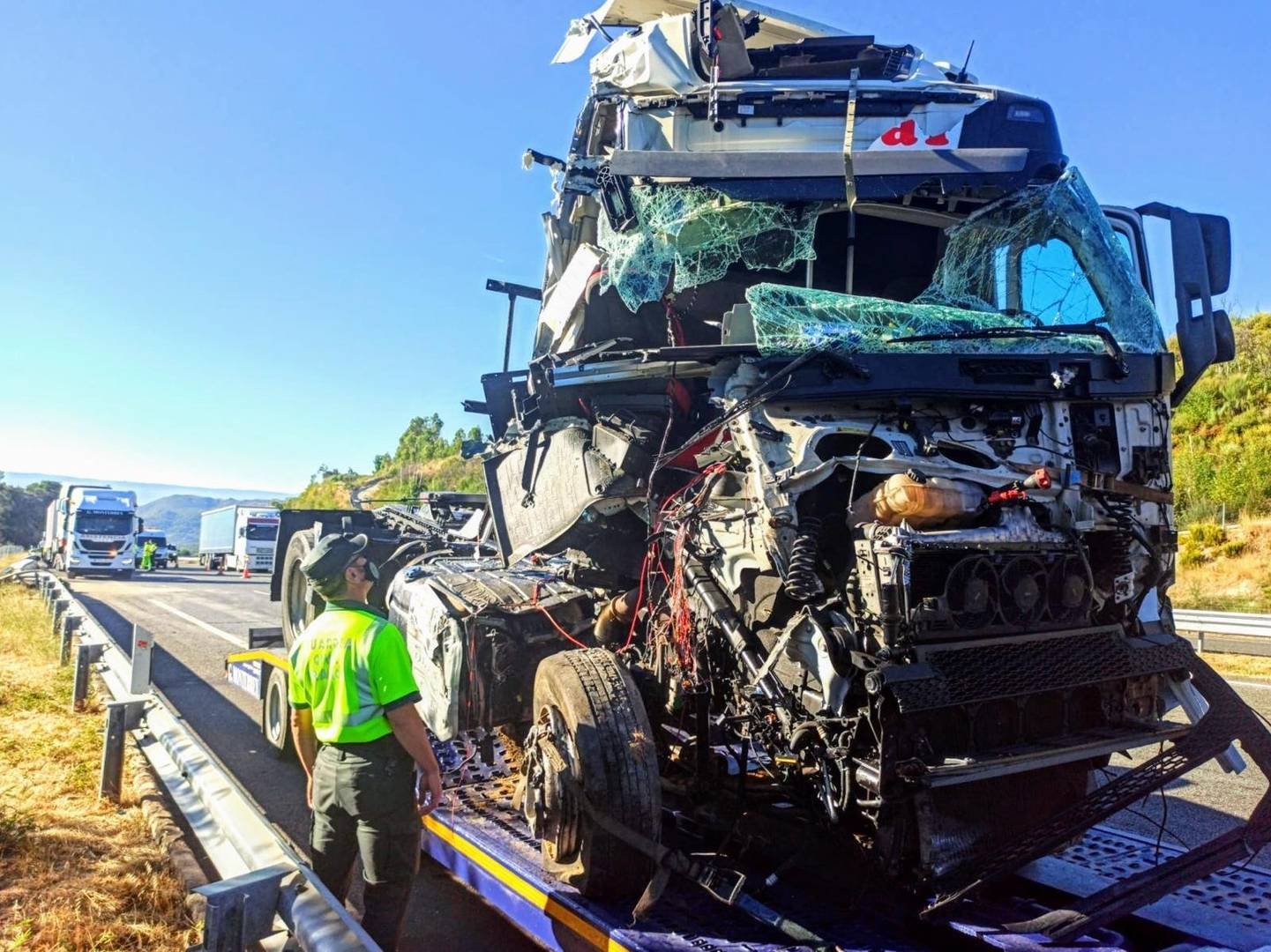 Accidente de dous tráiler en Cualedro (Ourense). | Foto: Cedida.