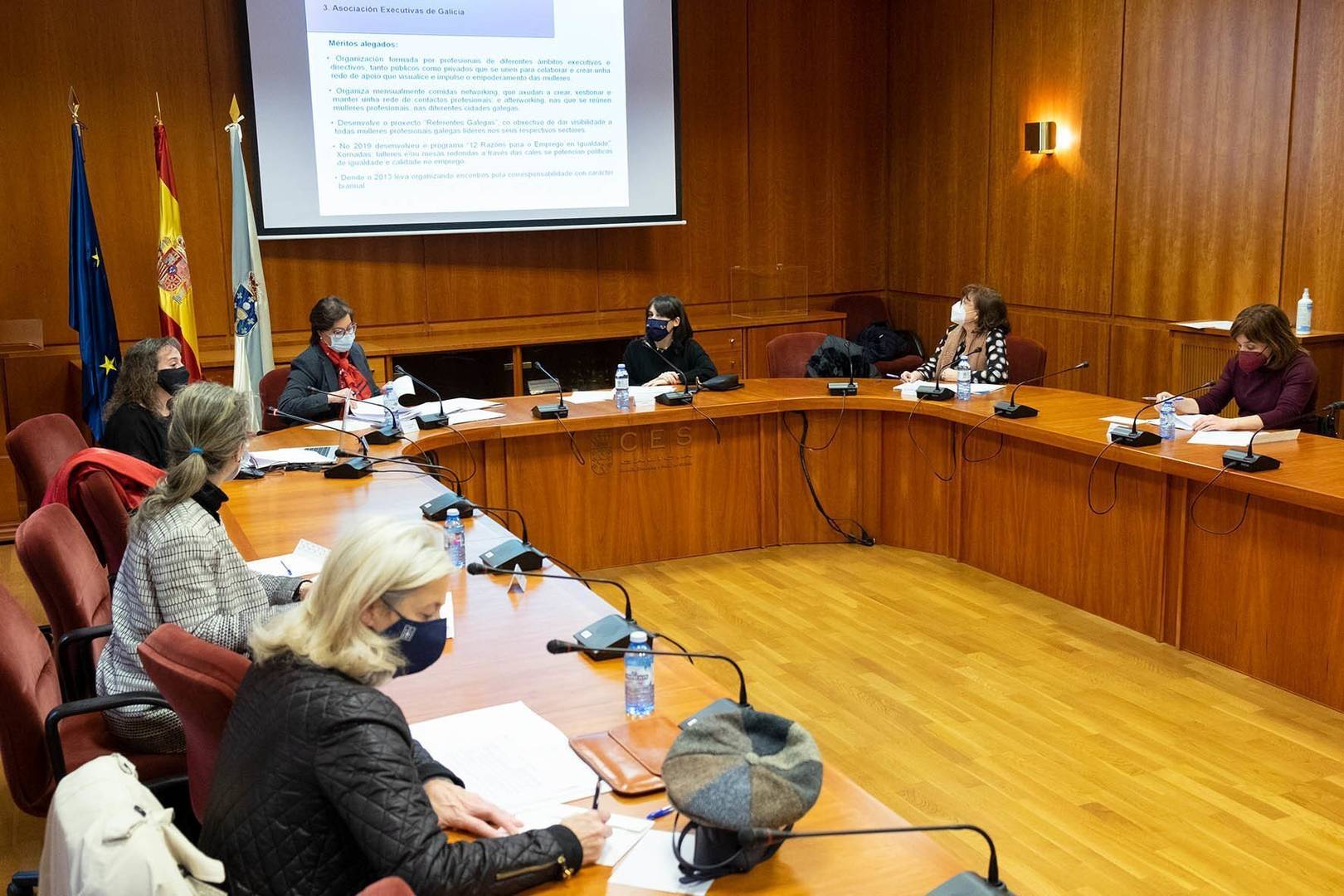 11,00 h.-    A conselleira de Emprego e Igualdade, María Jesús Lorenzana, participará na reunión do xurado das medallas Emilia Pardo Bazán. No Consello Económico e Social (CES). Na rúa de Algalia de Abaixo, 24.  foto xoán crespo16/12/2020