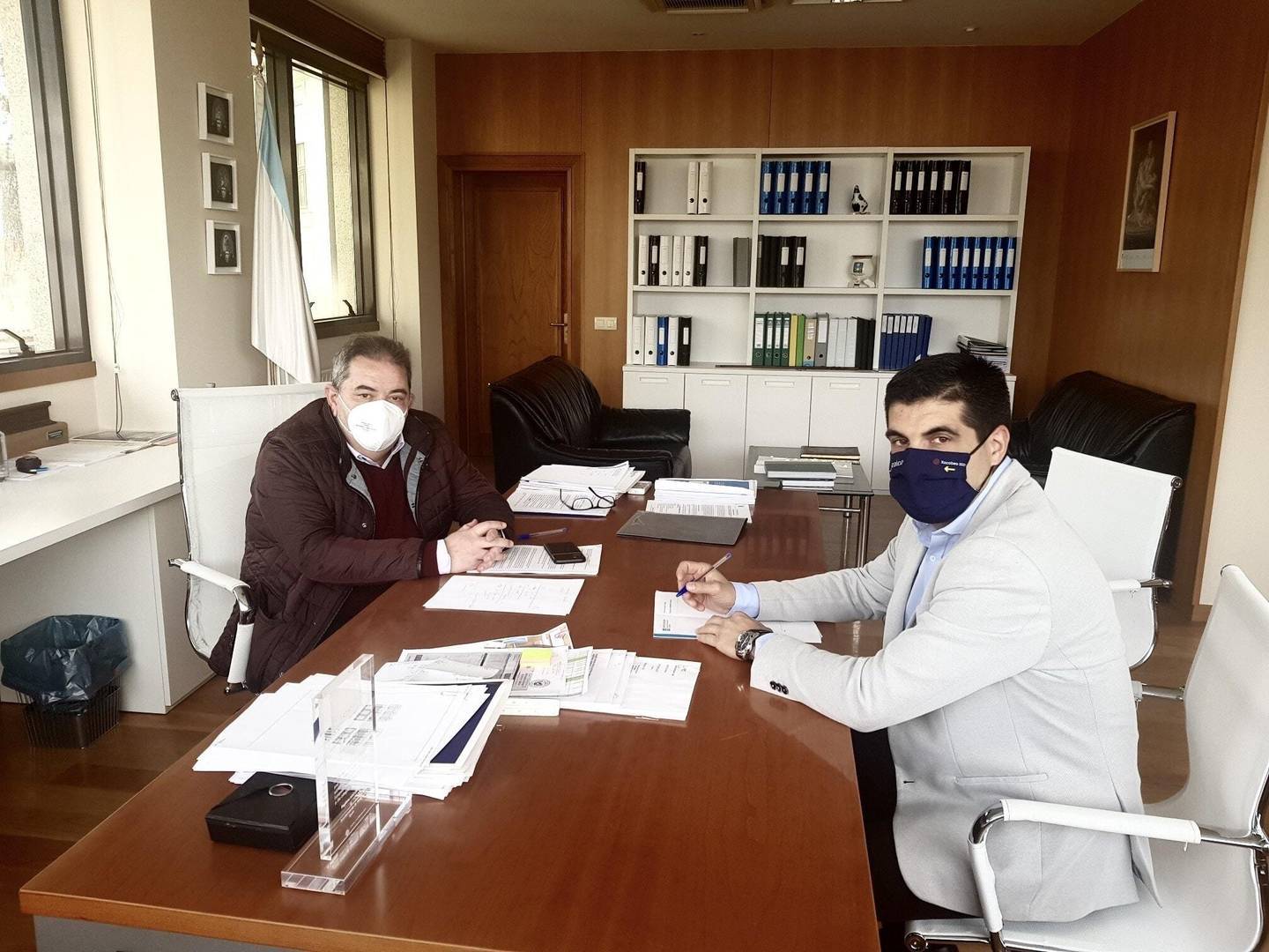 Reunión de Gabriel Alén con Gerardo Seoane.