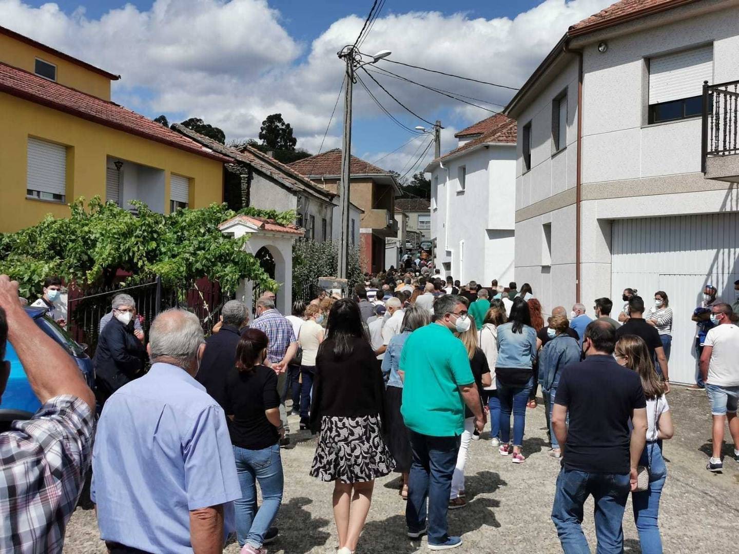 Funeral de Agustín González. | FOTO: Xosé Lois Colmenero.