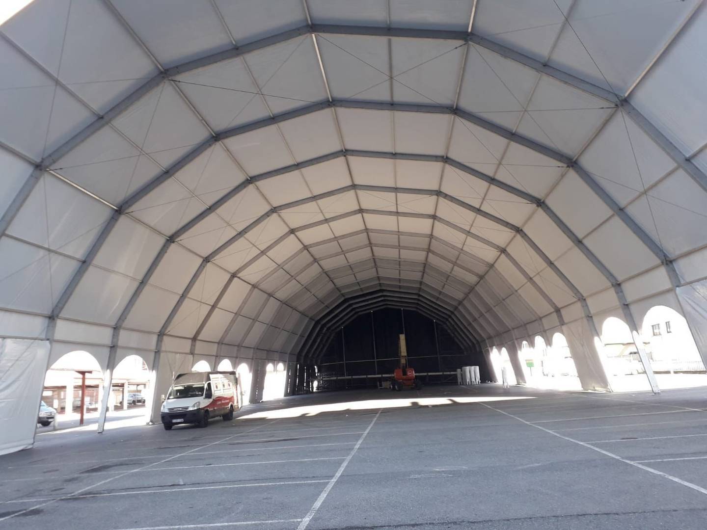 A carpa para Festa da Cervexa de Verín.