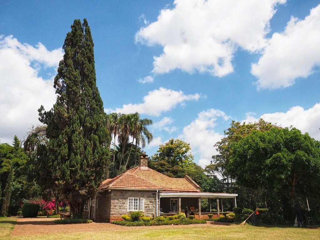 477