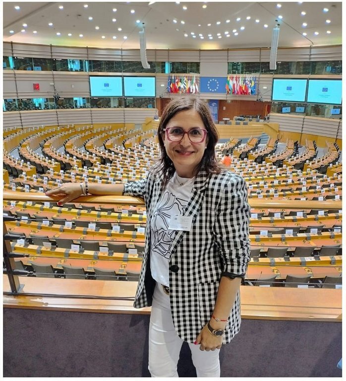 202406 Ana María Villarino, alcaldesa Oímbra, visita Parlamento Europeo en Bruselas