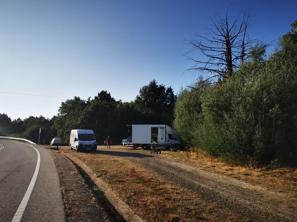 Set de rodaje de 'Tralovento' en las inmediaciones de Vilardevós.