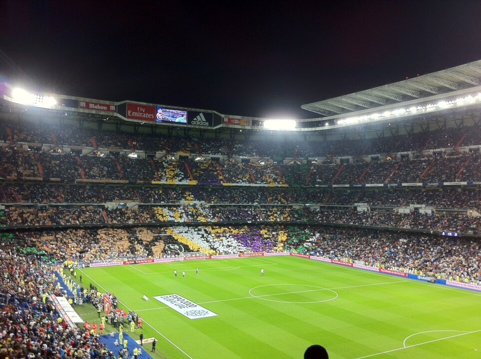 Estadio de fútbol, partido
