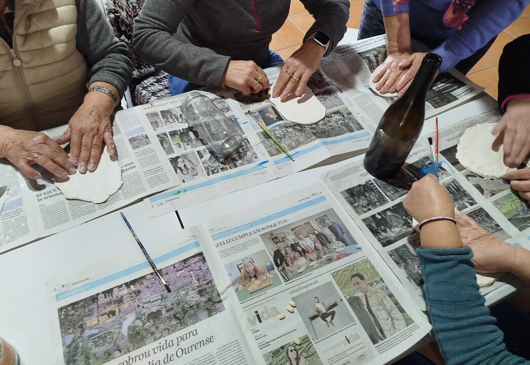 Mujeres participando en el programa Aldeas Activas. | FOTO: Portas Abertas