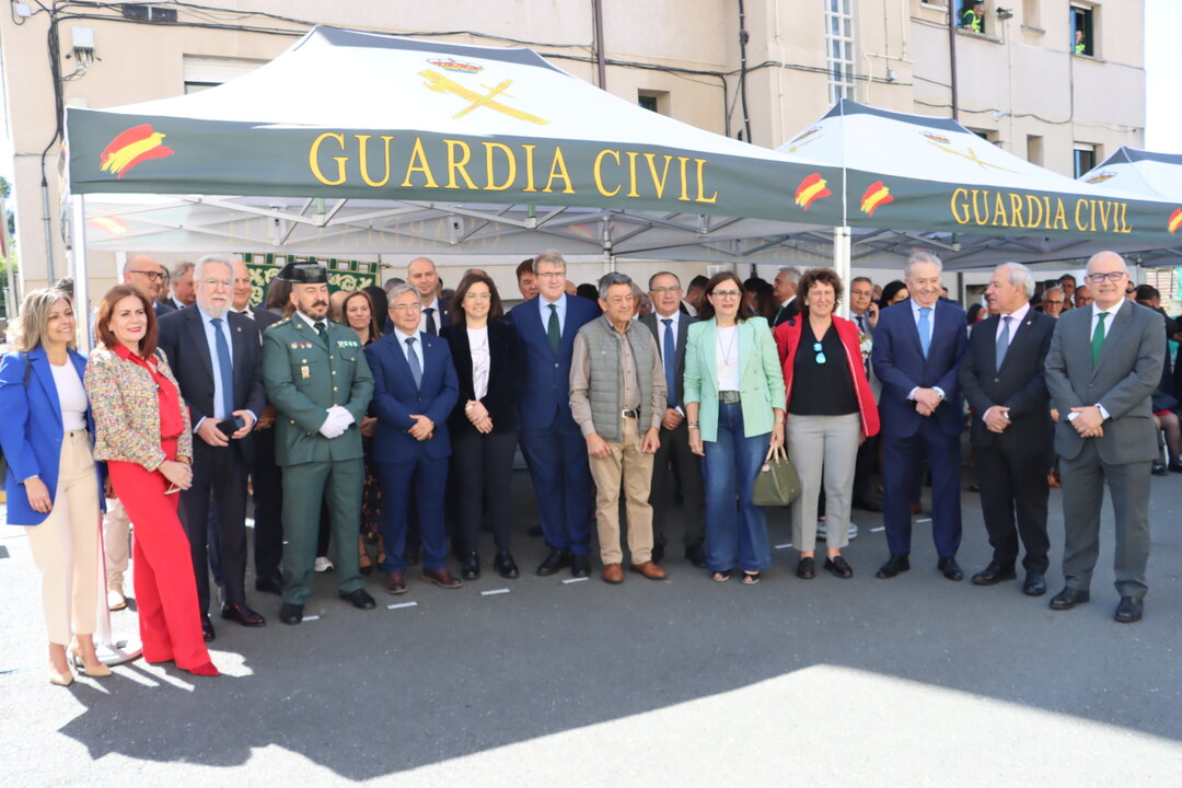 280425 Toma de posesión do Xefe  da Comandancia Guardia Civil de Ourense teniente coronel Berguillo y ana villarino, eva Barrio