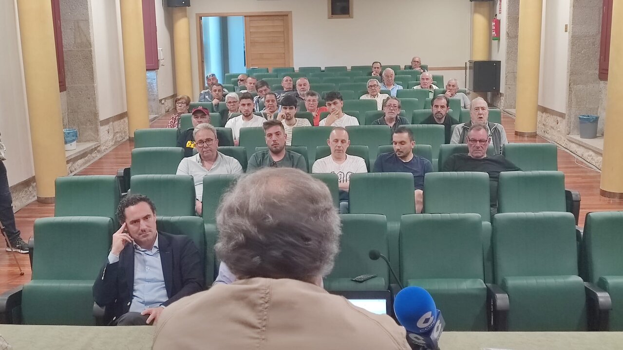El próximo viernes está previsto que se celebre una nueva asamblea que vote la nueva directiva del club. | FOTO: Xosé Lois Colmenero.