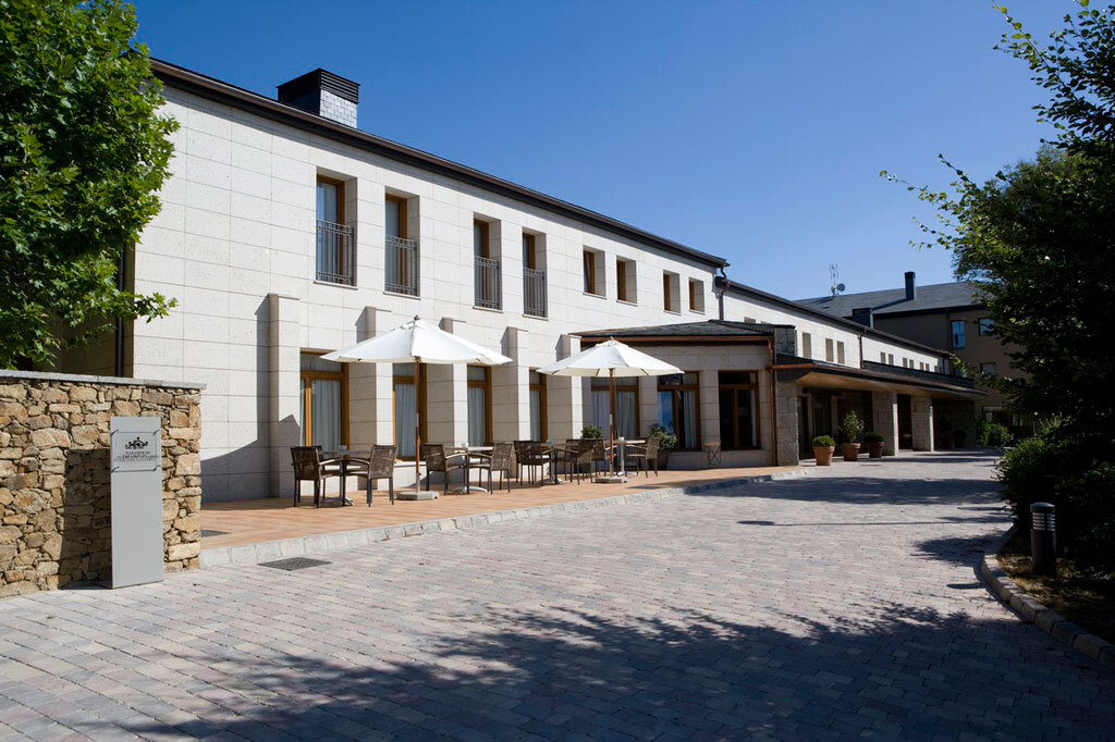 Parador Puebla de Sanabria, exterior
