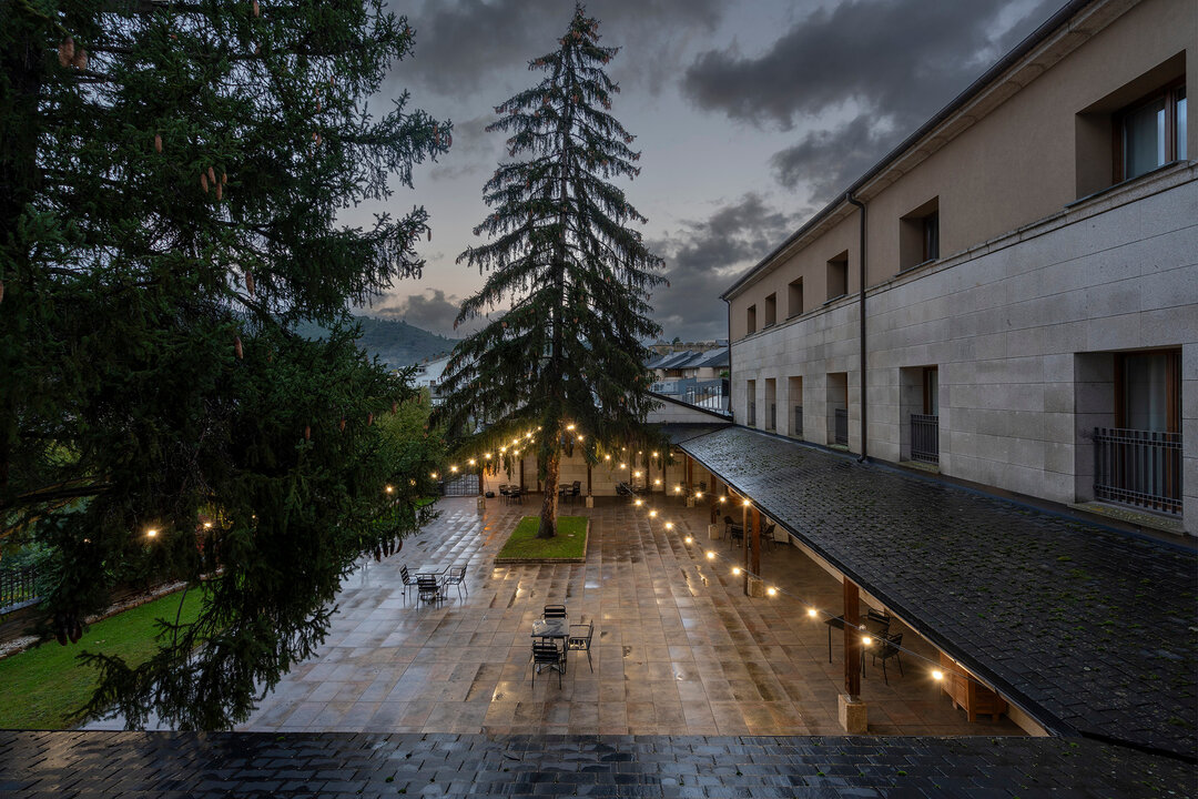 Parador Villafranca del Bierzo, exterior
