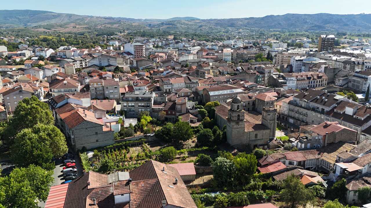 Igrexa parroquial verín IMAGEN ACTUAL ENTORNO